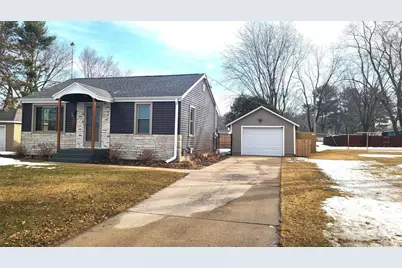 1140 S Evergreen Street, Shawano, WI 54166 - Photo 1