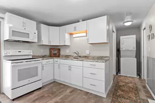 1140 S Evergreen St, Shawano, WI 54166 - Photo 11