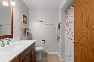 1632 W Cloverdale Dr, Appleton, WI 54914 - Photo 33