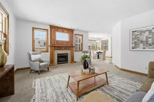 321 E Apple Creek Rd, Appleton, WI 54913 - Photo 3