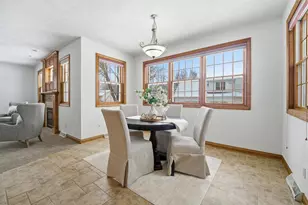 321 E Apple Creek Rd, Appleton, WI 54913 - Photo 7