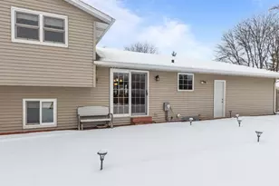 1258 Circle Dr, Green Bay, WI 54313 - Photo 33