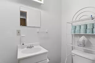 221 E Winnebago St, Appleton, WI 54911 - Photo 9