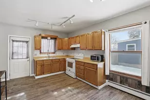 221 E Winnebago St, Appleton, WI 54911 - Photo 5