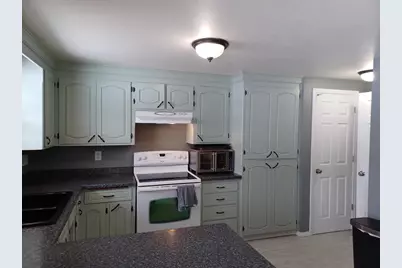 1151 Rockwell Road, Green Bay, WI 54313 - Photo 7