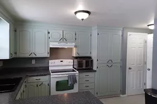 1151 Rockwell Rd, Green Bay, WI 54313 - Photo 7