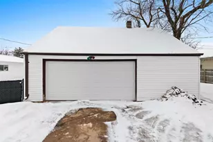 211 S Oakland Ave, Oconto Falls, WI 54154 - Photo 23