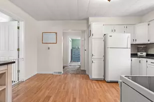 211 S Oakland Ave, Oconto Falls, WI 54154 - Photo 9