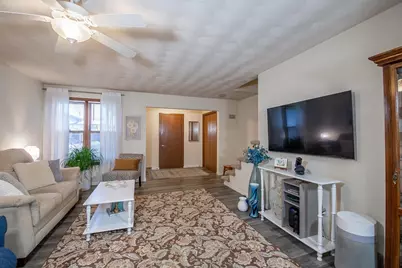 720 S Westhaven Place #F, Appleton, WI 54914 - Photo 5