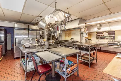 520 S Pearl Street, New London, WI 54961 - Photo 35