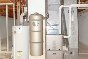 1905 Roosevelt Ave, Oshkosh, WI 54901 - Photo 23