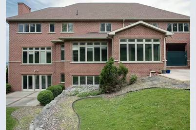 1750 Limestone Trail, De Pere, WI 54115 - Photo 9