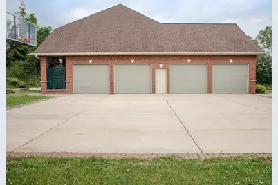 1750 Limestone Trail, De Pere, WI 54115 - Photo 13