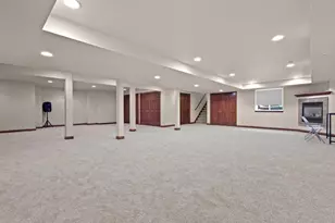 3086 Buttercup Rd, Neenah, WI 54956 - Photo 39