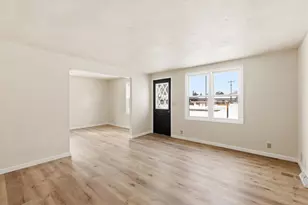 712 Louisa St, Crivitz, WI 54114 - Photo 9