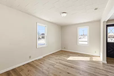 712 Louisa Street, Crivitz, WI 54114 - Photo 11
