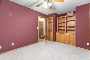 525 Wayfarer Ct, Appleton, WI 54913 - Photo 23
