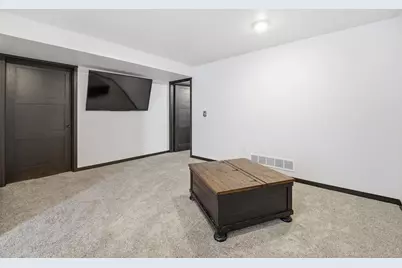 510 E National Avenue, Brillion, WI 54110 - Photo 23