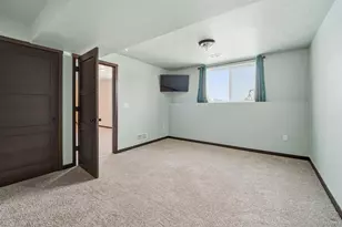 510 E National Ave, Brillion, WI 54110 - Photo 27