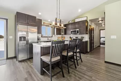 510 E National Avenue, Brillion, WI 54110 - Photo 7