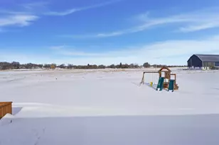 510 E National Ave, Brillion, WI 54110 - Photo 33