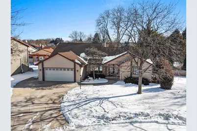 2445 Ingold Court, Green Bay, WI 54301 - Photo 5