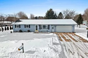 109 Ridge Rd, Clintonville, WI 54929 - Photo 3