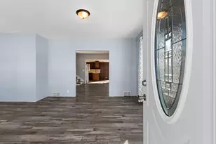 214 Baldwin St, Oconto, WI 54153 - Photo 3