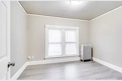 407 E Irving Avenue, Oshkosh, WI 54901 - Photo 19