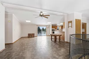 7707 Quigley Rd, Omro, WI 54963 - Photo 5