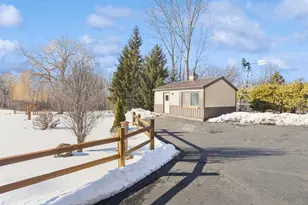 N6439 Lake Shore Dr, Hilbert, WI 54129 - Photo 27