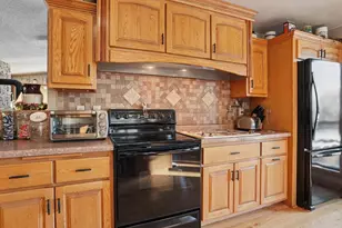 N6439 Lake Shore Dr, Hilbert, WI 54129 - Photo 5