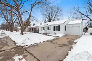 1115 Gross Ave, Green Bay, WI 54304 - Photo 5