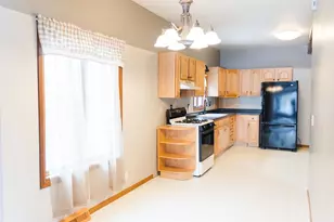 110 Polk St, North Fond du Lac, WI 54937 - Photo 9