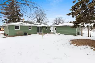 1800 E Byrd St, Appleton, WI 54911 - Photo 25