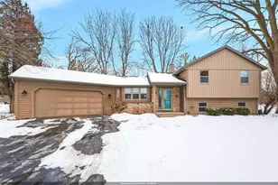 2688 Nicolet Dr, Green Bay, WI 54311 - Photo 1