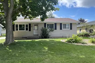 2519 S Eric Dr, Appleton, WI 54915 - Photo 3