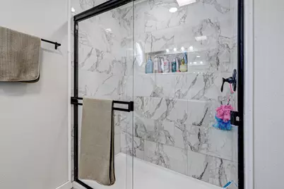 8560 E Court Street, Mukwa, WI 54961 - Photo 17