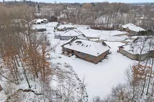 272 Lost Ridge Ct, Green Bay, WI 54302 - Photo 77