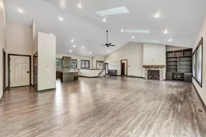 272 Lost Ridge Court, Green Bay, WI 54302 - Photo 13