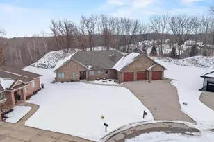 272 Lost Ridge Ct, Green Bay, WI 54302 - Photo 75
