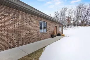 272 Lost Ridge Ct, Green Bay, WI 54302 - Photo 69