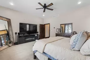 272 Lost Ridge Ct, Green Bay, WI 54302 - Photo 35