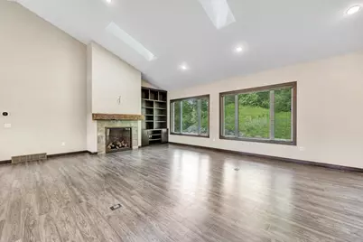 272 Lost Ridge Court, Green Bay, WI 54302 - Photo 9