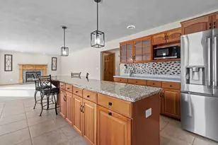 W3165 Center Valley Rd, Freedom, WI 54165 - Photo 11