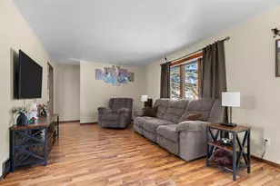 1201 W Hawes Ave, Appleton, WI 54914 - Photo 9
