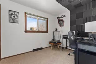 1201 W Hawes Ave, Appleton, WI 54914 - Photo 21