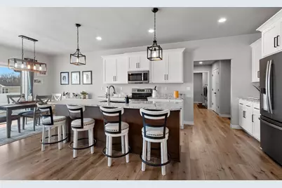 2885 Sussex Road, Green Bay, WI 54311 - Photo 15