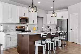 2885 Sussex Rd, Green Bay, WI 54311 - Photo 11