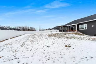 2885 Sussex Rd, Green Bay, WI 54311 - Photo 59